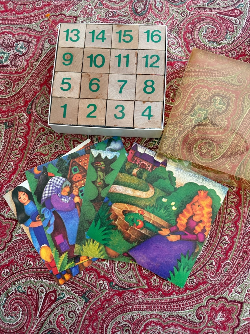 Vintage 6 Sided Wooden Puzzle 4 Illustrated Fairy tale Cards, number and snake